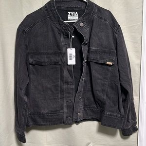 Zyia Active L black denim jacket